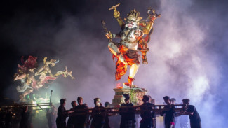 Tradisi Bali Yang Penuh Kisah Magis Umat Hindu
