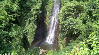 Pesona Air Terjun Putuk Truno, Wisata Alam yang Memukau di Pasuruan