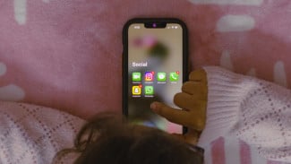 Hanya dengan Meletakkan HP 1 Jam Sebelum Tidur, Hidup Saya Berubah Total Ini yang Terjadi!