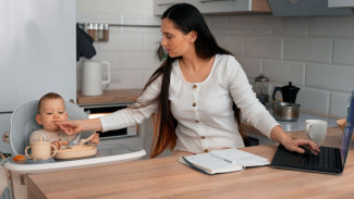 7 Ide Bisnis Sampingan di Rumah untuk Ibu Rumah Tangga