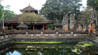 Menyusuri Sejarah Istana Kepresidenan Tampaksiring Bali