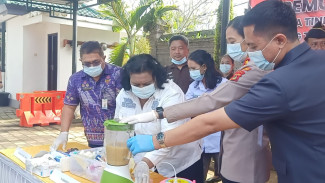 Kejaksaan Negeri Jembrana Musnahkan 400 Gram Narkotika