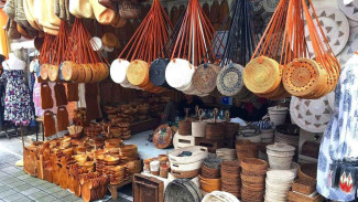 Eksportir Kerajinan Bali Bertransformasi dari Dekoratif Menjadi Fungsional