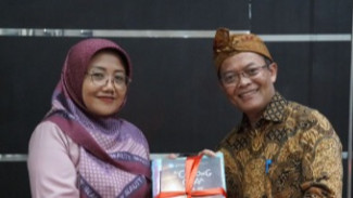 Guru Jadi Garda Terdepan Pelestarian Bahasa Ibu