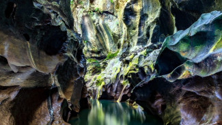 Pesona Tersembunyi Sukawati Secret Canyon Beji Guwang