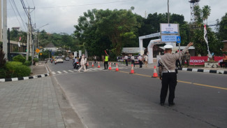 Polres Lobar Siaga Penuh, Kawal Ketat Aruna Senggigi Night Run 2025