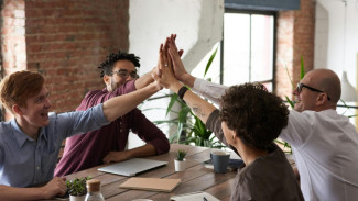 5 Tips Ampuh Menjaga Hubungan Kerja Bebas Konflik