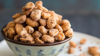 Kacang Disco Bali, Si Renyah Pedas dari Pulau Dewata