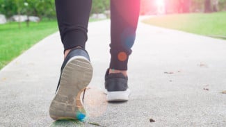 Jangan Kaget, Ternyata Manfaat Jalan Kaki Sebanyak Ini Lho!