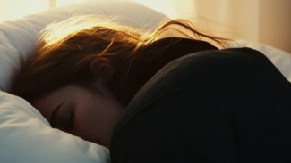 Tidur Miring Kiri atau Kanan? Ini Dampaknya pada Aktivitas Sehari-hari