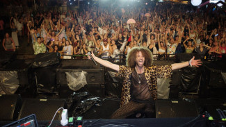 Demam Coldplay Hingga Bali Antara Euforia Konser dan Peluang Pariwisata Musik