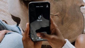 Gak Cuma Views, Tapi Simpan dan Share yang Penting