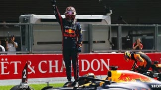 Max Verstappen Menunjukkan Taringnya pada Sprint di Belgia