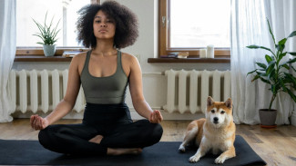 Membuat Ruang Meditasi di Rumah? Tenang, Nggak Perlu Ruang Yoga
