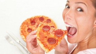 Jangan Khawatir! Makan Pizza Saat Diet Masih Bisa, Ikuti 4 Cara Ini