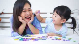 Bikin Kaget! 5 Tanda Anak Cerdas Emosional Ini Ternyata Lebih Penting dari Nilai Sekolah