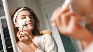 Kulit Sensitif Saat Cuaca Tak Menentu? Ini Saran Dermatolog