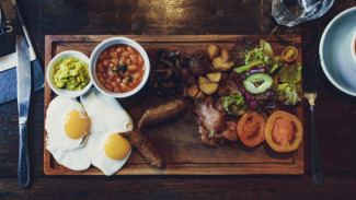 7 Rekomendasi Makanan untuk Kalian yang Sulit Menaikkan Berat Badan