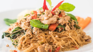 Praktis dan Lezat! Resep Sohun Goreng Cabe Ijo Chef Devina Hermawan
