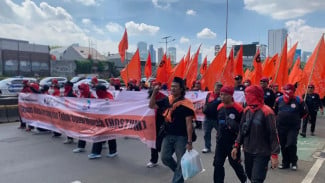Komisi III DPR Minta Aksi Buruh Berlangsung Damai Tanpa Penunggang