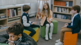 Jangan Salah Paham! Ini 8 Mitos Keliru Tentang Introvert