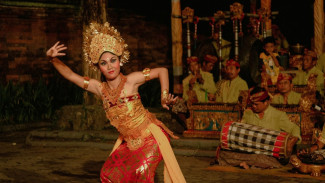 Dari Sakral ke Balih-Balihan, Tari Pendet yang Menebar Jejak Taksu