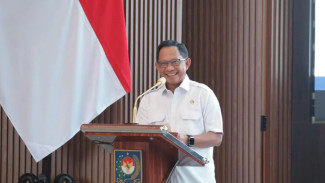 Cegah Gangguan Keamanan, Mendagri Perintahkan Pejabat Eselon I Pantau Siskamling