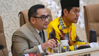 Komisi II DPR Pertanyakan Alasan KPU Rahasiakan Dokumen Capres-Cawapres