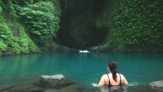 Blue Lagoon The Secret Garden Bali Utara dengan Keindahan Alam yang Memukau