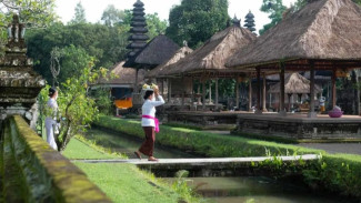 Daya Tarik Wisata Pura Taman Ayun