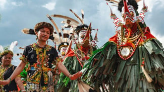 Mengenal Lebih Dekat Suku Banjar Sejarah, Budaya, dan Tradisi yang Masih Lestari