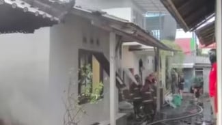 Rumah Warga di Denpasar Utara Terbakar, Korsleting Listrik Diduga Jadi Penyebab