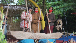 Ritme Kayu Gejog Lesung yang Menghidupkan Suasana Desa