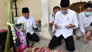 Tradisi Brobosan, Benarkah Bertentangan dengan Islam?