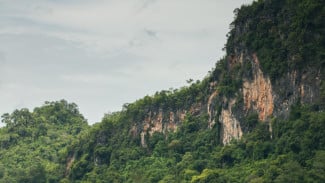 Rammang-Rammang Maros Wisata Alam Kelas Dunia yang Menginspirasi Band Fourtwnty