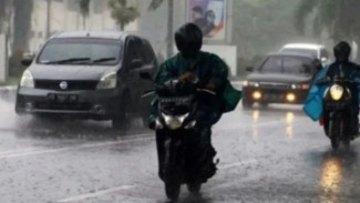 Kota Besar Diwaspadai Hujan Lebat, Denpasar Diprakirakan Berawan