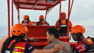 Crew Kapal Alami Pendarahan, Tim SAR Lakukan Evakuasi Cepat di Benoa