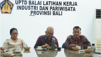 PLN Bali Dorong Pembangunan SPKLU dan Pembangkit EBT Nusa Penida