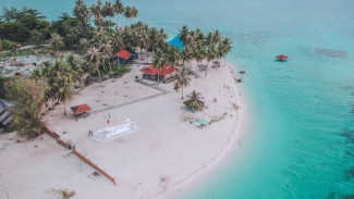 Surga Bahari Kalimantan Timur! 4 Destinasi Wisata Wajib di Pulau Derawan dan Sekitarnya