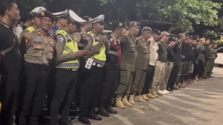 Tertibkan Ojol di Legian, Polsek Kuta Sasar Pengemudi Tak Berizin dan Jaket Palsu
