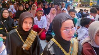 Warga Montong Betok Guyub Gelar Gawe Slamet Desa Praja Yatim, 103 Anak Dapat Santunan
