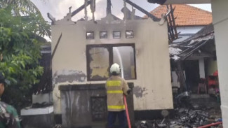 Korsleting Listrik Picu Kebakaran, Satu Dapur di Badung Ludes Terbakar