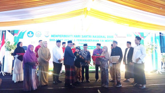 Mendikbud Abdul Mu’ti Bangga atas Capaian Ponpes Lentera Hati, Tekankan Pendidikan yang Memuliakan Manusia