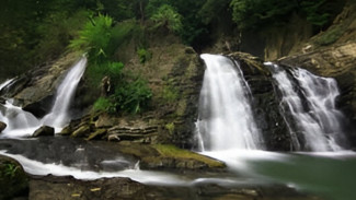 Menelusuri Keindahan dan Legenda Wisata Curug 7 Bidadari di Semarang