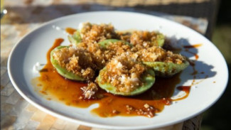Jaje Bali, Manis Getir dii Gempuran Oleh-oleh Modern