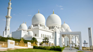 Info Lengkap dan Fakta Menarik Wisata Masjid Sheikh Zayed Solo