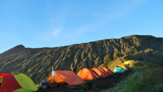 Bukit Nampo Karangasem Dari Gubuk Penjaga Kebun Menjadi Wisata Bukit Surga Bali Timur