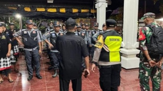 Pendataan Duktang di Sumerta Kauh, Polisi dan TNI Pastikan Lingkungan Aman dan Tertib