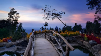 Pesona Bukit Lintang Sewu, Wisata Alam Hits di Bantul dengan Pemandangan Langit yang Menakjubkan