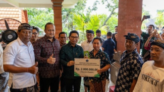 Bansos Galungan Jadi Penggerak UMKM Lokal di Badung
